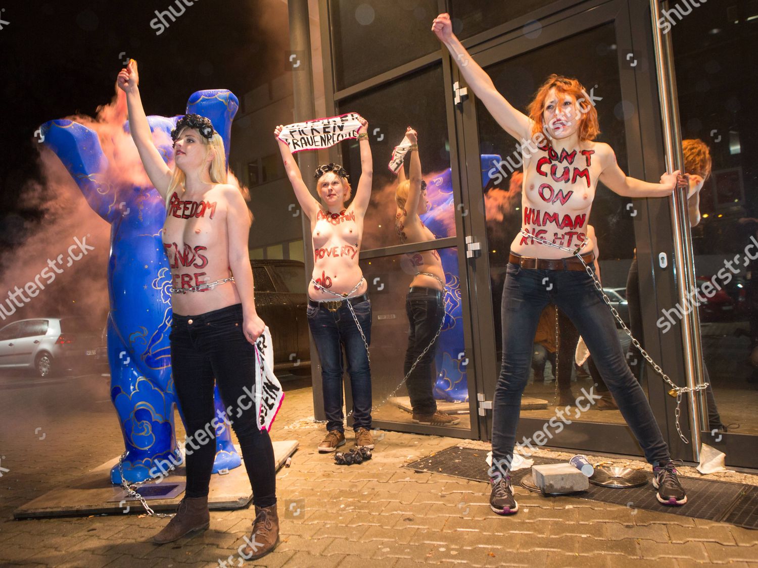 Gregory Chandler on X: @RealLexyRoxx FKK ARTEMIS --- Berlin, Germany  t.coQn4KW17zJj  X