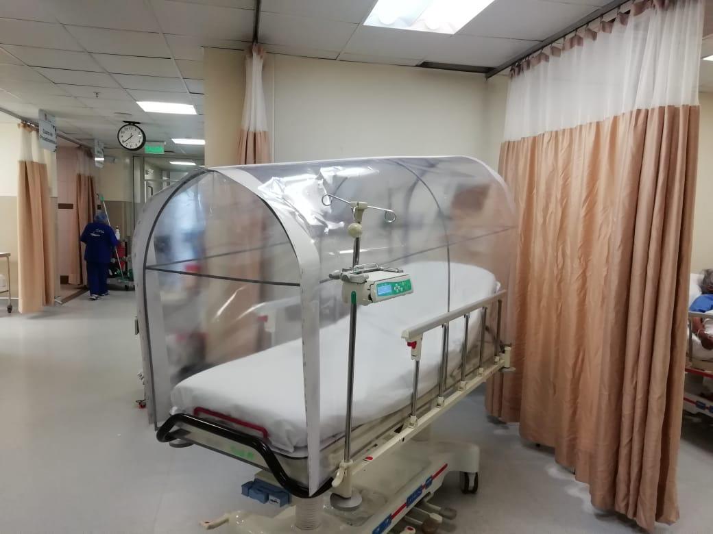 HCalderon_MSP's tweet photo. Profesionales del Hospital General Docente de Calderón innovan para enfrentar la emergencia sanitaria nacional por #COVID19Ecuador. Más en 👉 https://t.co/A5yC6bOLOb https://t.co/reBcWFINst