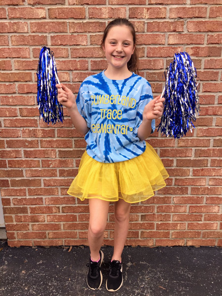 CKJaggers's tweet photo. Wrapping up @ctetigers virtual spirit week sporting her school colors! 💙💛💙💛 @DrC_CTE @MrsCassadyCTE #CTEtimetoshine #spiritweek #ntiday8 #havingfun #TeamKentucky #HealthyAtHome https://t.co/neUKWcsYIb