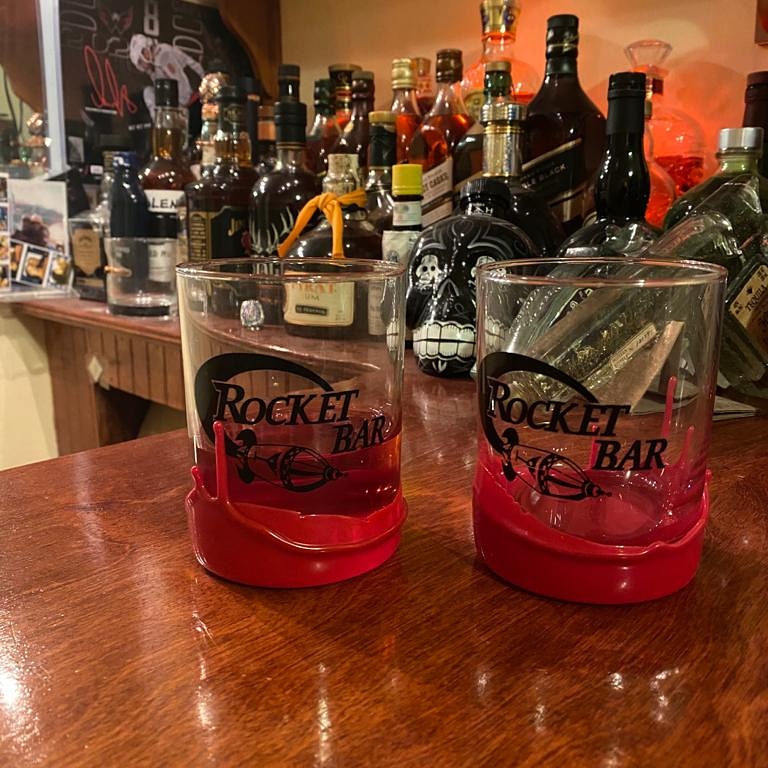 Happy Friday....
Wishing everyone health and happiness over the weekend...
Have a drink in your Rocket Bar @MakersMark glass since your drinking at home! 🚀🥃 #QuarantineLife #homebartender