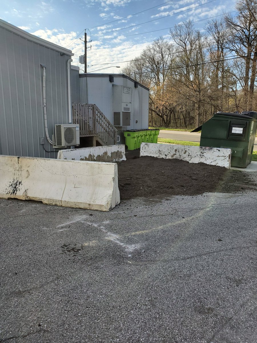 obrien324's tweet photo. I continue to be amazed by our @morningsidevfd volunteers who found time today train on forcible entry, organize our storage area, and set up our new extrication training pit all while responding to calls for service. https://t.co/lKmcexFO8U