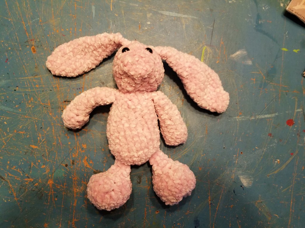 Teadoddles's tweet photo. 2020 Maker Stash Down ~ April Goals https://t.co/c5Iwyo85ZC https://t.co/opywwmLiAb