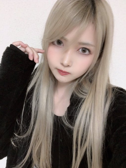 コスプレイヤーシスルのTwitter画像37