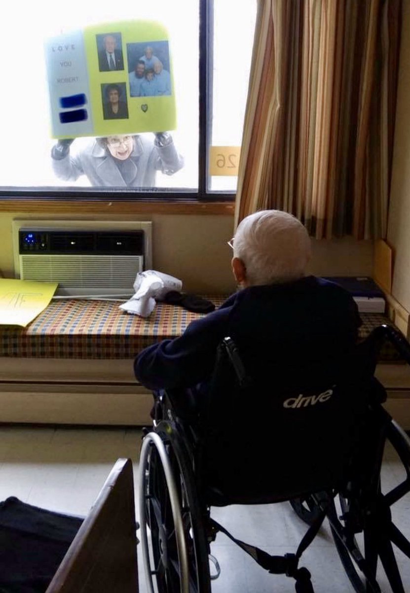 KeithMurphy's tweet photo. This photo from Urbandale Health Care got me. 

I’m told married 70 years. https://t.co/iGARQIfwb1