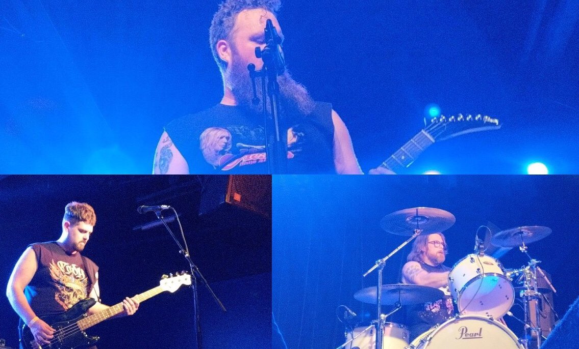 FewGoodThingsNC's tweet photo. Few Good Things live at @TheMaywood 11/30/19
#Punk #Thrash #metal #livemusic #NorthCarolina #Raleigh #Durham #ChapelHill 
📸: Shawn Caton https://t.co/cIambZSU9Q