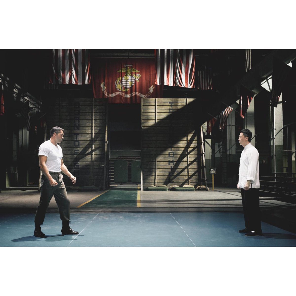 #서울극장 #개봉예정작 . 정통액션의 원조, 엽문X견자단의 마지막 피날레!🕺 이소룡과 함께 펼치는 그의 화려한 은퇴식! . <엽문4: 더 파이널> 4/1(수)...