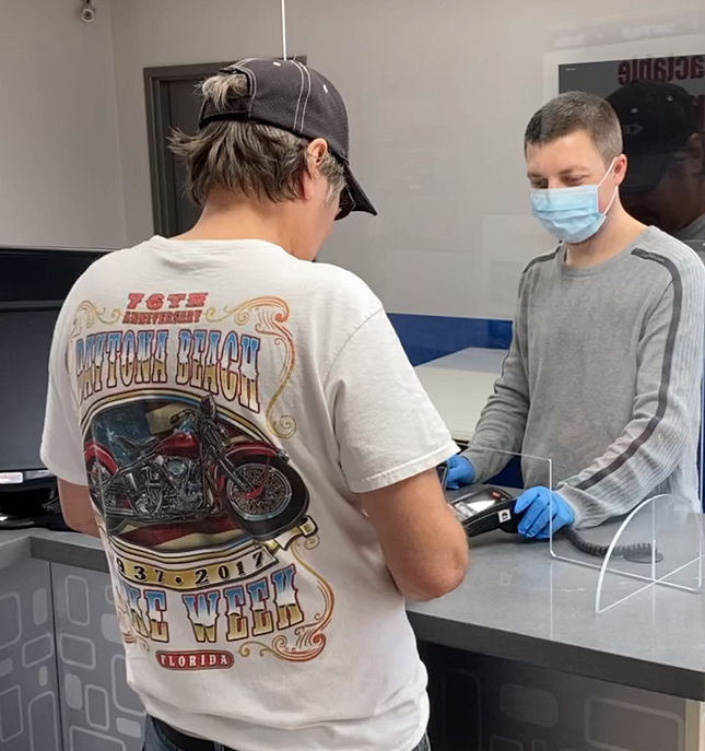 mrprinterinc's tweet photo. Hi Friends 

To assist in the battle against COVID-19 we have retooled our manufacturing machinery to make the Sneeze Guards we are trying to help our community to STOP the spread of COVID-19

If you feel anyone can use these products please share this 

https://t.co/74ntN82pBD https://t.co/piAB608NCX