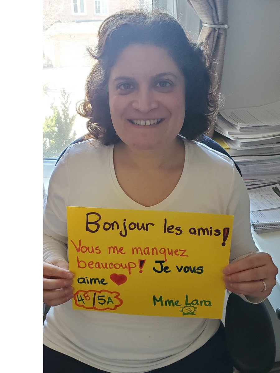 EEC_SMBM's tweet photo. Chers élèves, VOUS NOUS MANQUEZ! Voici quelques messages de certaines enseignantes. Gardez votre sourire... #ÇaVaBienAller (D'autres à venir la semaine prochaine) https://t.co/lxTILKCvjz