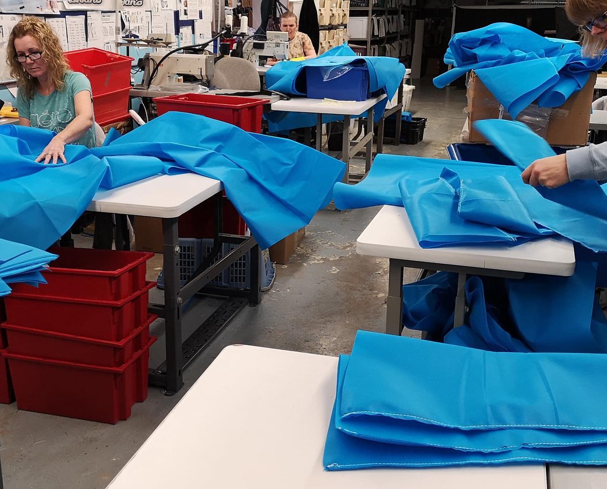 WEsmallbusiness's tweet photo. Shout out to @goaliesonly! They normally produce gear for the last line of defense, but they are now producing for the front lines. Their #Kingsville factory will be producing 18,000 medical gowns for #Windsor #Essex EMS.
#SupportLocol #YQGStandsStrong #COVID19 https://t.co/U6OTKPiFDP