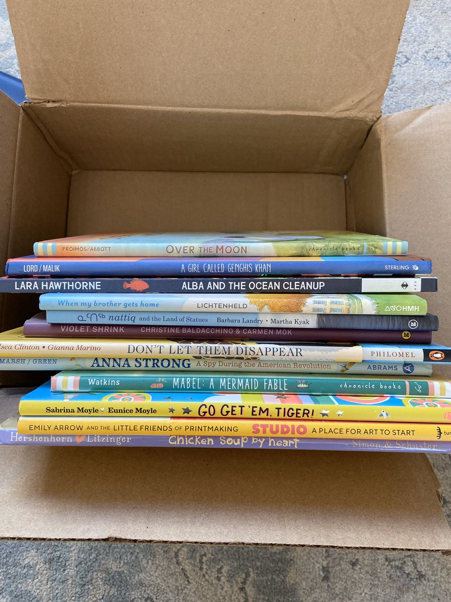 ✨New Giveaway!✨Follow &amp; R/T to enter! Indicate which box you would like in the comments (middle grade or picture book). I’ll add signed copies of Vanderbeekers 1 &amp; 2 in the MG box.✨I’m doing this every week, so stay tuned! Contest ends 3/28 @ 9pm EST. US only. #KidsNeedBooks