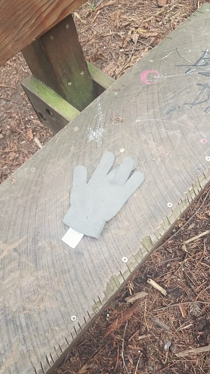AtomicAgeLoser's tweet photo. @tomhanks Your services are needed in Humboldt County. https://t.co/qqBEDe3pcl