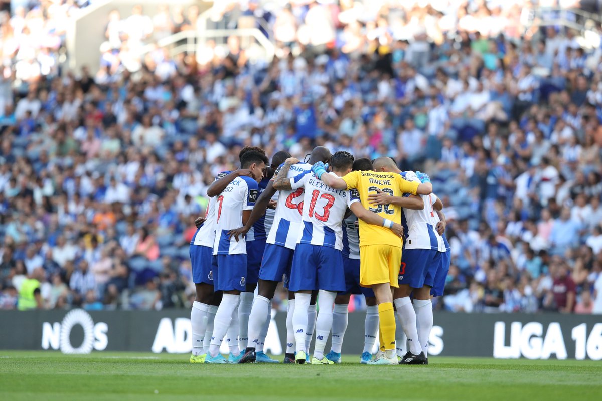 Hi <a href="/RealBetis_en/">Real Betis Balompié</a> 👋

Here's our #FootballClubChallenge:

1. Your Crest
2. Your Ground
3. Your Fans
4. Your Players

We nominate 👇

@AFCAjax_EN 
<a href="/FCBayernEN/">FC Bayern</a> 
<a href="/CelticFC/">Celtic Football Club</a> 
<a href="/OficialCAP/">PEÑAROL</a> 
<a href="/AS_Monaco_EN/">AS Monaco EN 🇲🇨</a> 
<a href="/oncecaldas/">🏆 Once Caldas ⭐️⭐️⭐️⭐️</a> 

#FCPorto