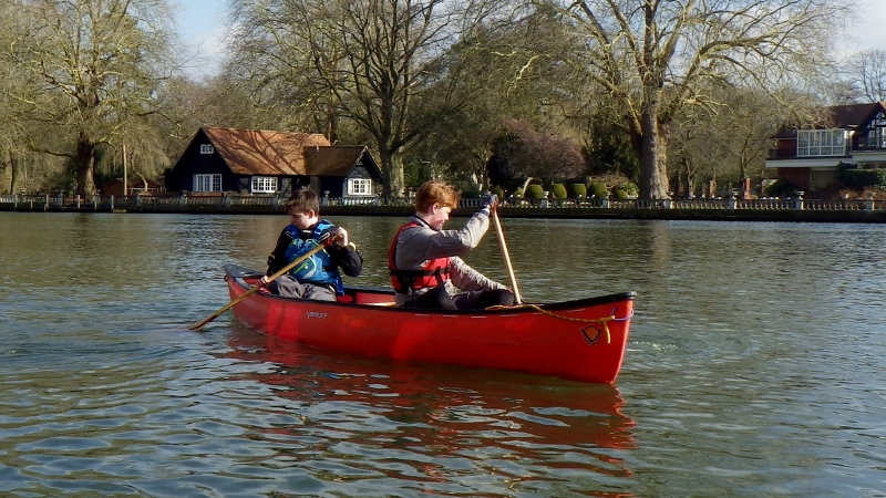 With the UK in lockdown, courses suspended and the rivers effectively closed, this month's blog shares some thoughts on the art of feedback... andymcoaching.com/2020/03/22/the…