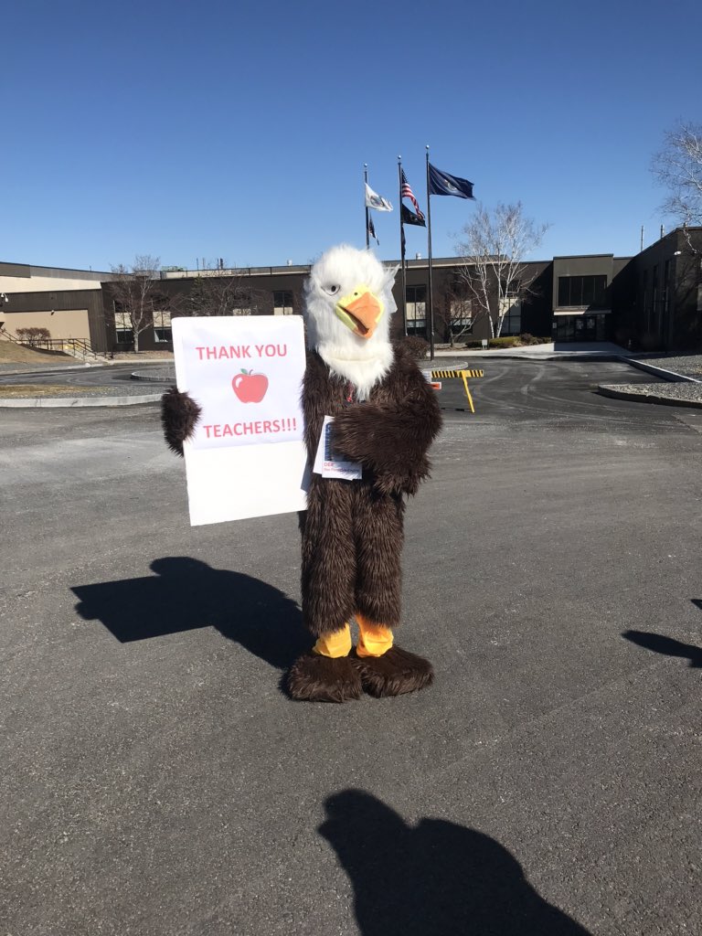 4marcotte's tweet photo. Pratt &amp; Whitney North Berwick  joined the North Berwick community to recognize and thank teachers who are “keeping the classroom open”!   Dee the Dependable eagle was excited to help us say “Thank You” #WeAreAllInThisTogether #WeArePW  #communitymatters https://t.co/KMp6kEo4FF