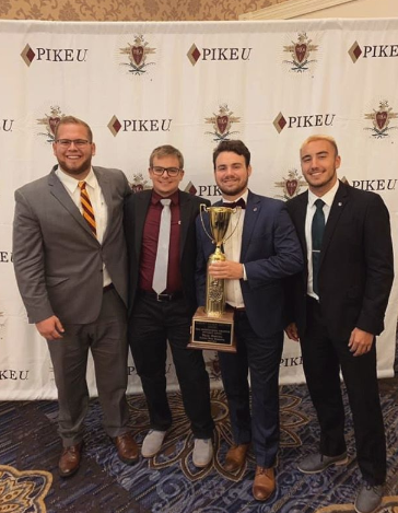 IndStateFSL's tweet photo. Our featured organization of the day is @ISUPIKE! The Theta Omicron chapter chartered in 1979 and is a member of the Interfraternity Council. https://t.co/x1yNST5lBy