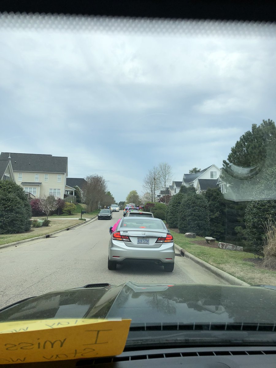 Mandi Baggett tweet media