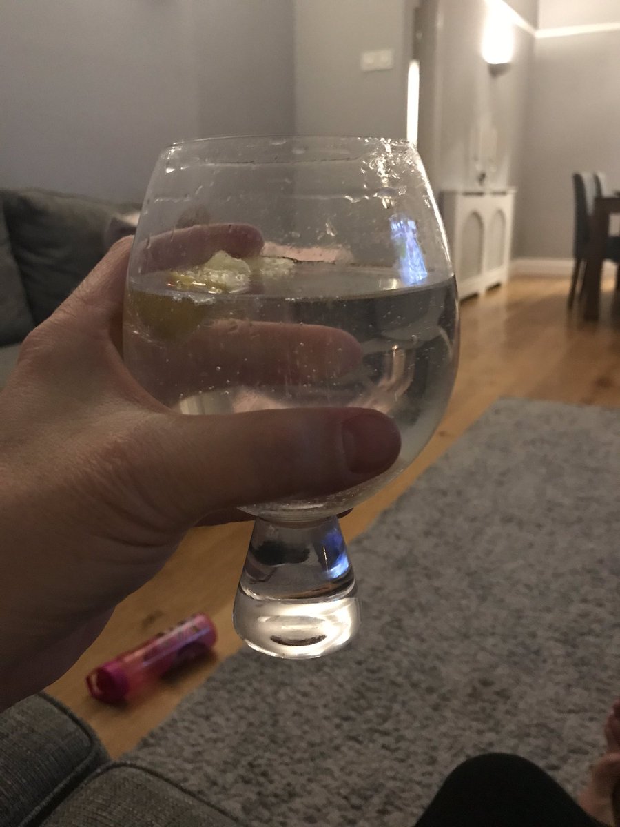 powelldavid9's tweet photo. #cheers4seb #stayathomeforseb A large G&T for u Seb. I promise u will never be forgotten. Charlton Legend 💔 https://t.co/rmOZWcLuyD