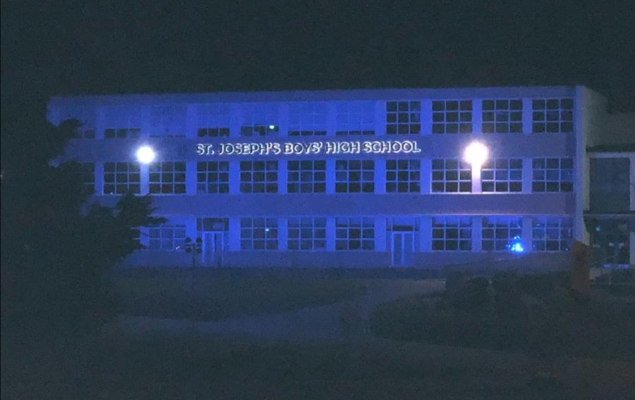 stjosephsnewry's tweet photo. Last night people came onto the streets to applaud our fantastic NHS staff and landmarks were turned blue, the colour of the NHS. To acknowledge the bravery and dedication of our front line workers we lit up our school blue in their honour.  We are very grateful. https://t.co/fbC6rBM1Bs