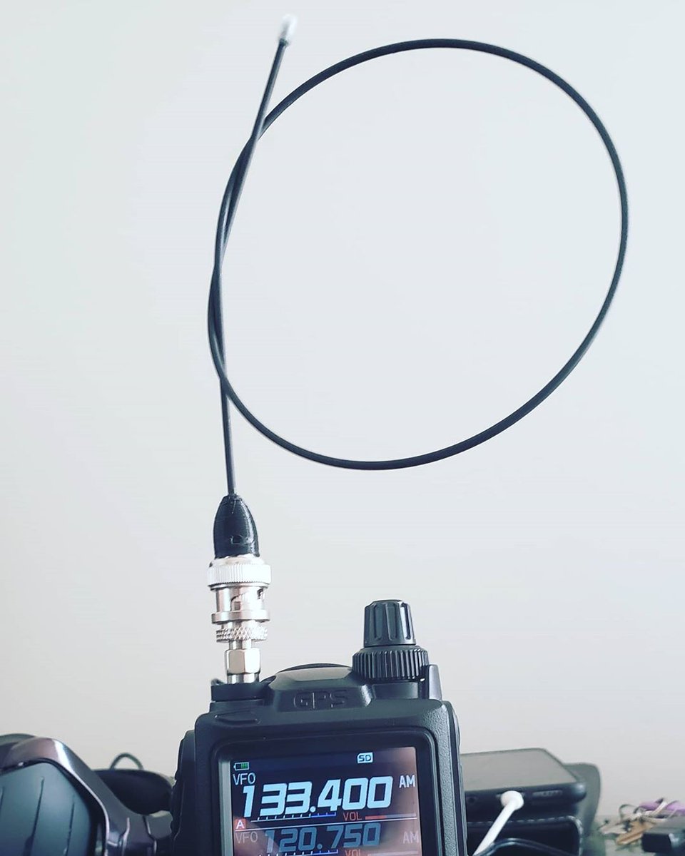 HamModern's tweet photo. Look what just came in the mail.
The super elastic signal stick!
No matter how you bend it, it keeps its shape.
#hamradiooperator #hamradiostuff #hamradio #antenna #signalstuff #amatuerradio #hamradios #hamradioporn #hamradioantenna https://t.co/O9Y2nagFmc