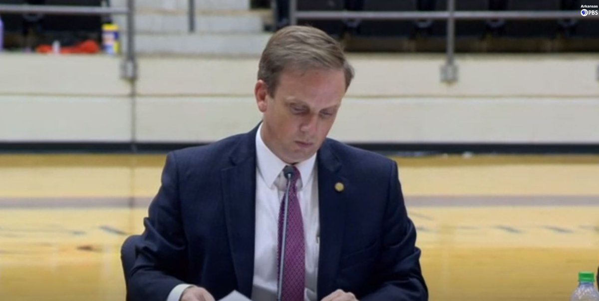 The House has also unanimously passed their bill. They have adjourned until 12:01 a.m. Saturday - that's when they're expected to approve SB 2. #arnews #arpx #arleg 
<a href="/KATVNews/">KATV News</a>