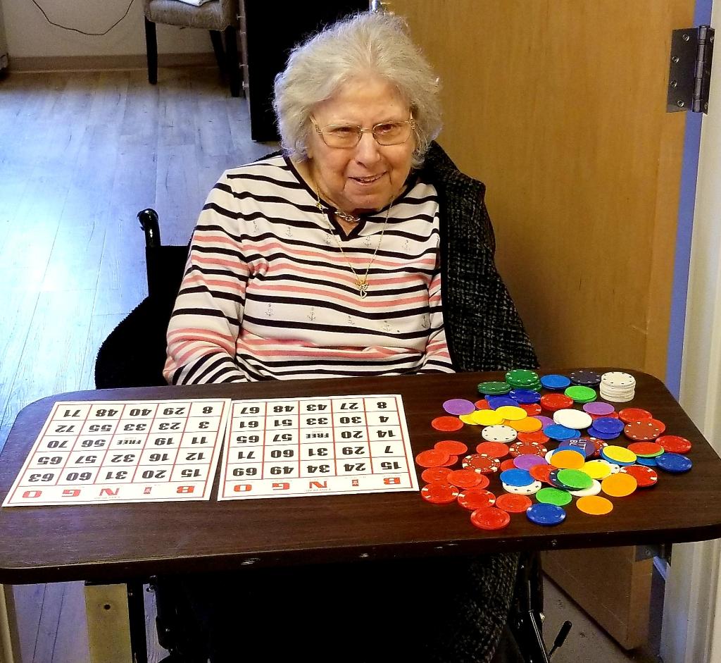 ClearvistaLake's tweet photo. We're enjoying some hallway bingo! https://t.co/JbiC7Jef9l