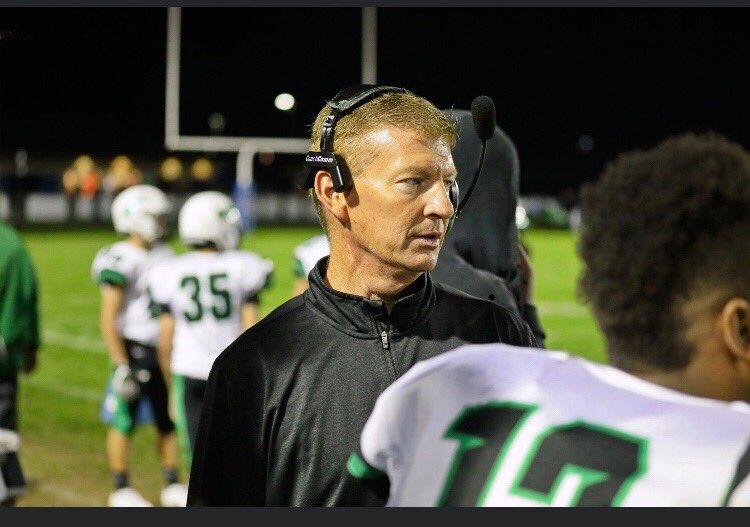 CoachEdSims's tweet image. Challenge accepted✅                       Once nominated you have 24 hours to respond or donate $20 to a local charity. You then nominate 4 coaches. You have to post a coaching pic. I nominate ⁦@brentullery⁩ ⁦@Maynard_Math⁩ ⁦@sheldonhill_1⁩ ⁦@jaybaker27⁩