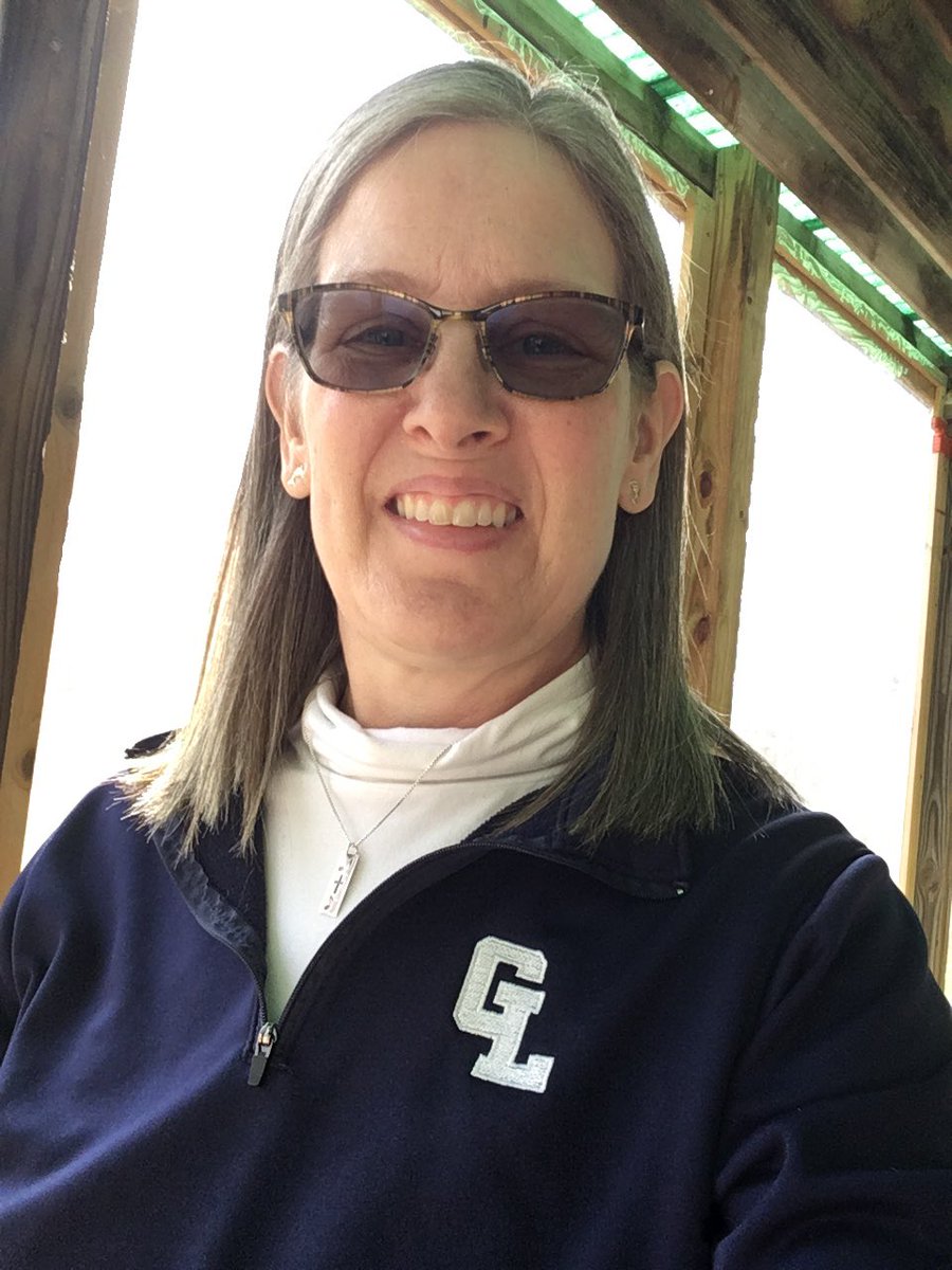 GLMSbands's tweet photo. Sporting our GL gear as getting ready to go for a walk! #glcsms #GLCSvirtualspiritweek https://t.co/gCuoLbET9H