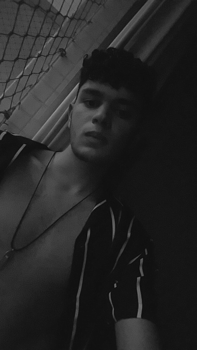 cagethecake's tweet photo. só porque faz anos que não participo das tag 

#bissexuaisawards https://t.co/0fjS8aIAdr
