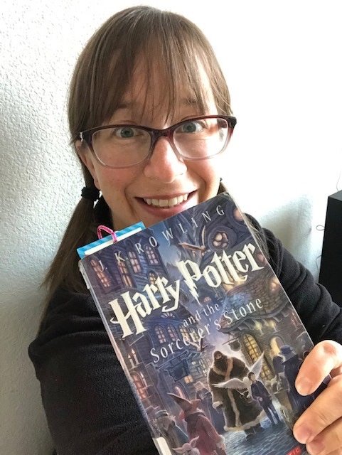 lschachet's tweet photo. . @WebberMS reading new &amp; favorite books across platforms! TY for your words @beastieboys @kathrynbudig @Trevornoah @jk_rowling @JasonReynolds83 @DrIbram  &amp; @halseanderson get well soon! Loving your @YouTube Youtube reading of Fever 1793! #webberreads @audible_com #StayHome https://t.co/ydMGmmlsnn