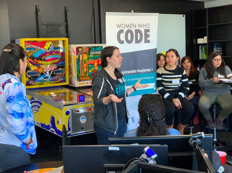 WomenWhoCode's tweet image. 🙌🏽 If you find yourself taking care of kids at home and worrying about the future of your tech job, we are here to support you!
👩🏾‍💻 Join our online communities to level up your tech skills and meet other engineers → ow.ly/trtZ50yUfKB
#womenwhocode #developer