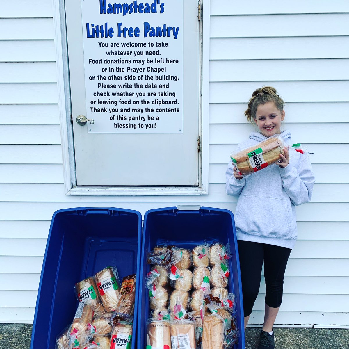 Thanks to the huge donation of bread from the Baltimore Hunger Project and H & S Bakeries, our clients can get their sandwich fix! #ICanHelp #MoreRoleModels #KedsKids #GenerationGood #LittleFreePantry #BeKind #ChooseKind #CarsonScholars #BlessingBox #LikeaGirl #BeTheChange