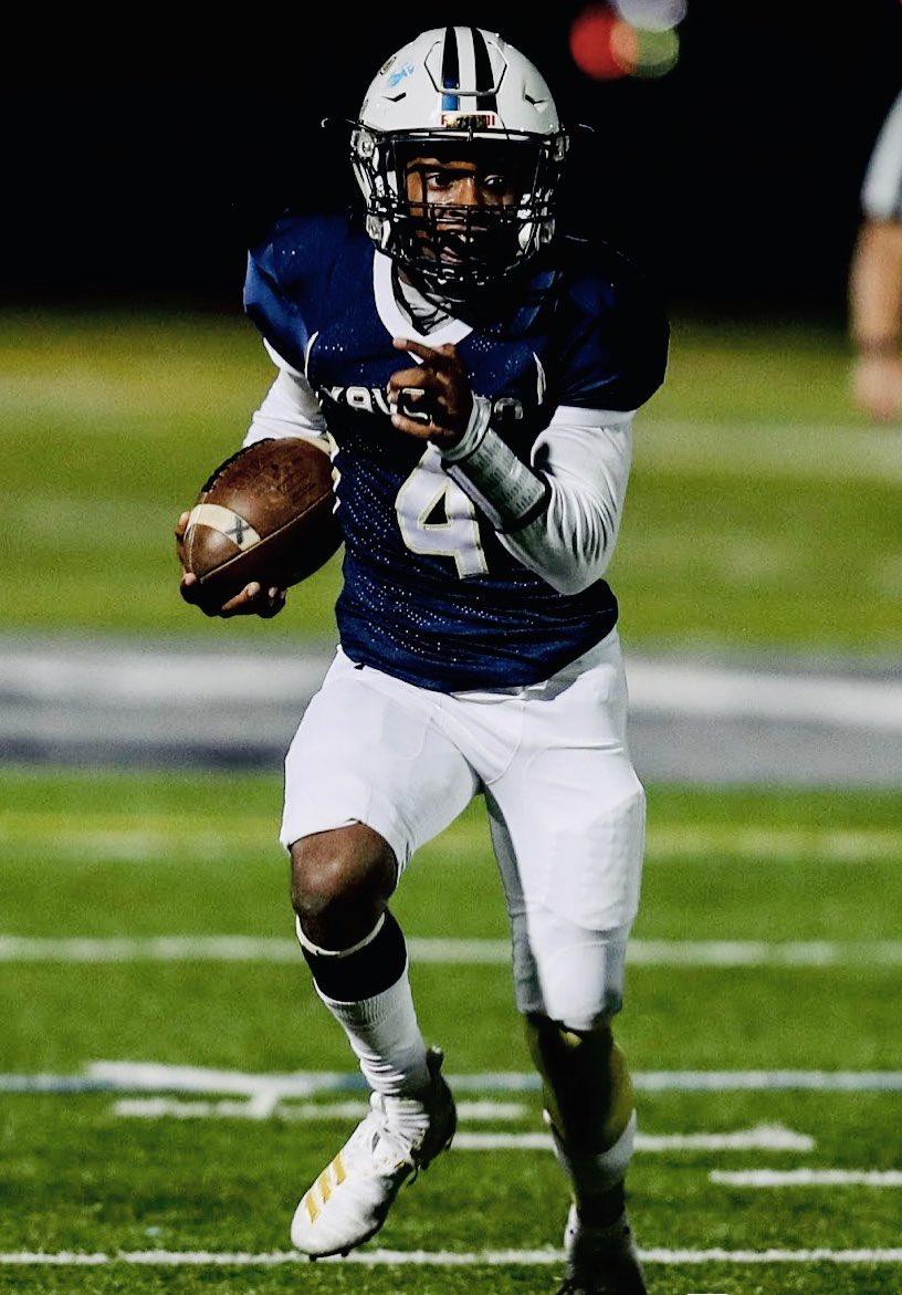 jordan_murrell6's tweet photo. I would like thank God for this opportunity, the whole Wagner coaching staff, and Xaverian football!!! @Coachnewguy1 @CoachCuzzo @tommasella @XHS_CLiPPz_DC @xhs_football https://t.co/Wu6RpJmlHr