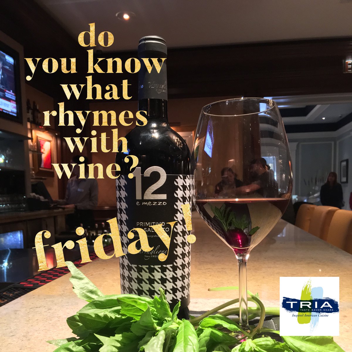 triadearborn's tweet photo. Happy Friday to everyone! 🙂 https://t.co/hidzHfWfR7