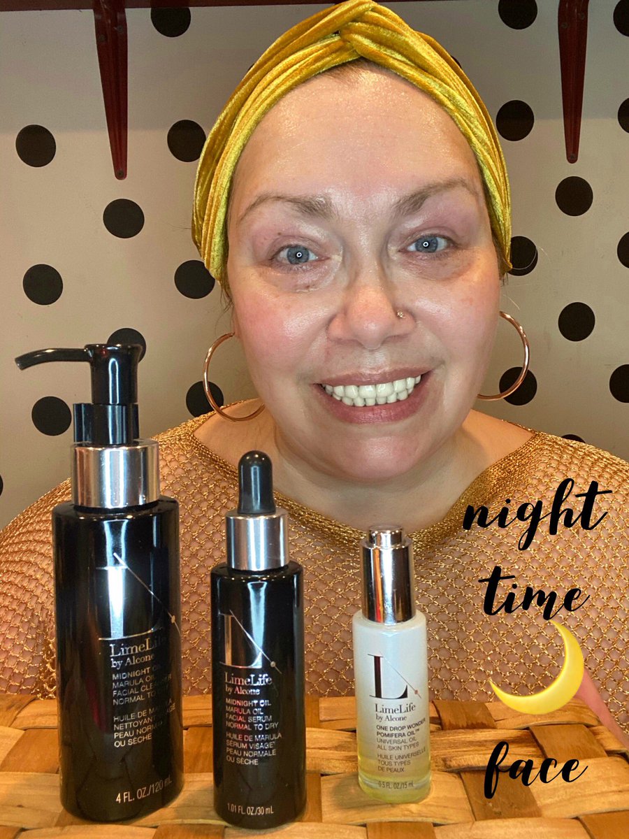 MariaLSantiago's tweet photo. 🌸No filters. Just healthy LimeLife Skin!
🌸Midnight Oil Collection with Marula Oil
Can be bought as a combination (currently out of stock) or separately.
🌸One Drop Wonder with Pomifera Oil - A botanical that enhances and boosts product benefits. 
https://t.co/eL8Pqt44am https://t.co/8Xzq7JJZVS