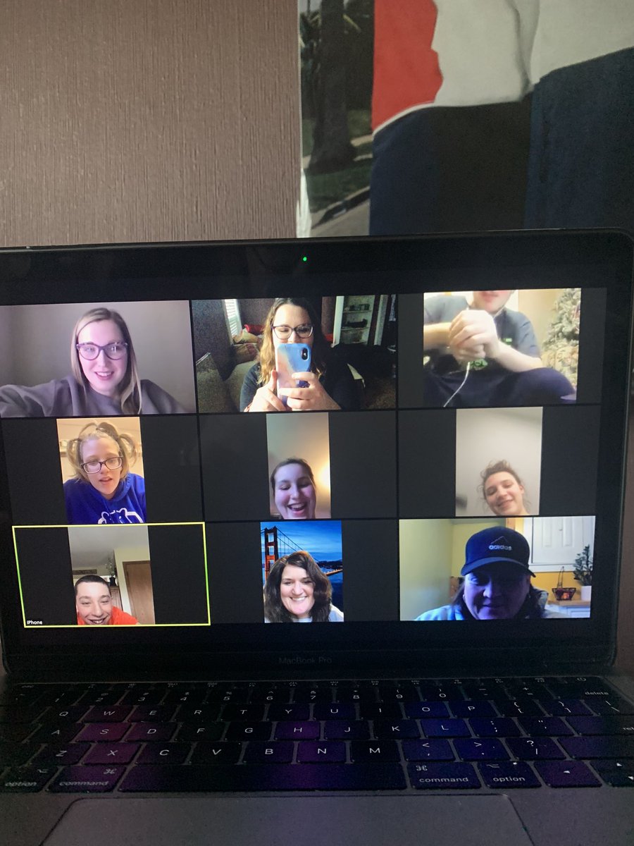 Enjoyed having a Zoom chat with our students today! This made me so happy to see all of them! #Lpvirtualspiritweek <a href="/MoskalewiczMs/">Ms. Moskalewicz</a> <a href="/k8_lance/">Kate Lance</a> <a href="/LPCavaliers/">LP High School</a>