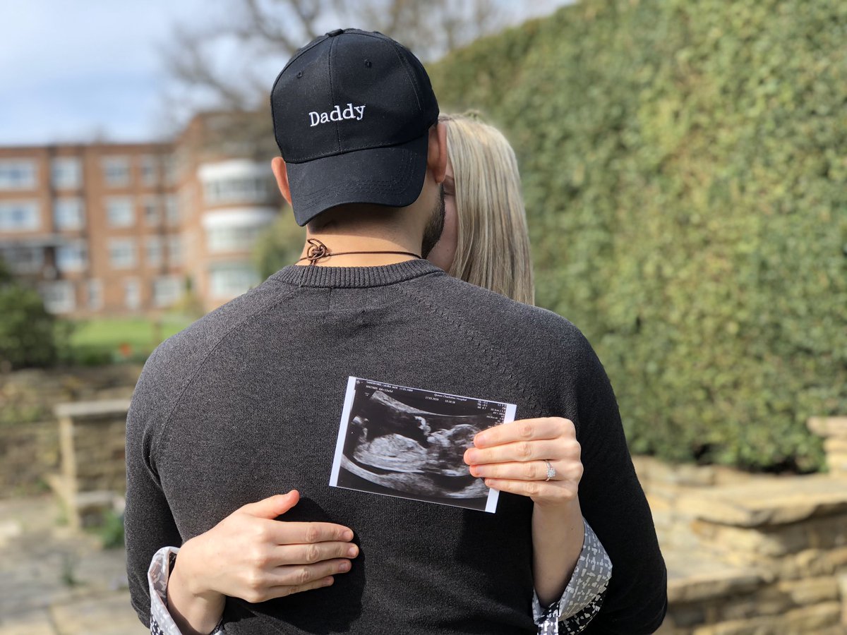 lewyoaks's tweet photo. Proposals, pandemics and now . . . Pregnancies 🍼🤰🏼👶🏼 2020 is a year to remember
#bisexualparenting #lgbt #dad #bisexual #pregnant #babybump #cute #love #bisexual #dadtobe #pregnancyreveal #pregnancyplus #pregnancy #baby
#babyontheway #pregnancylife #expecting #fatherlove https://t.co/16HPUzzc8p