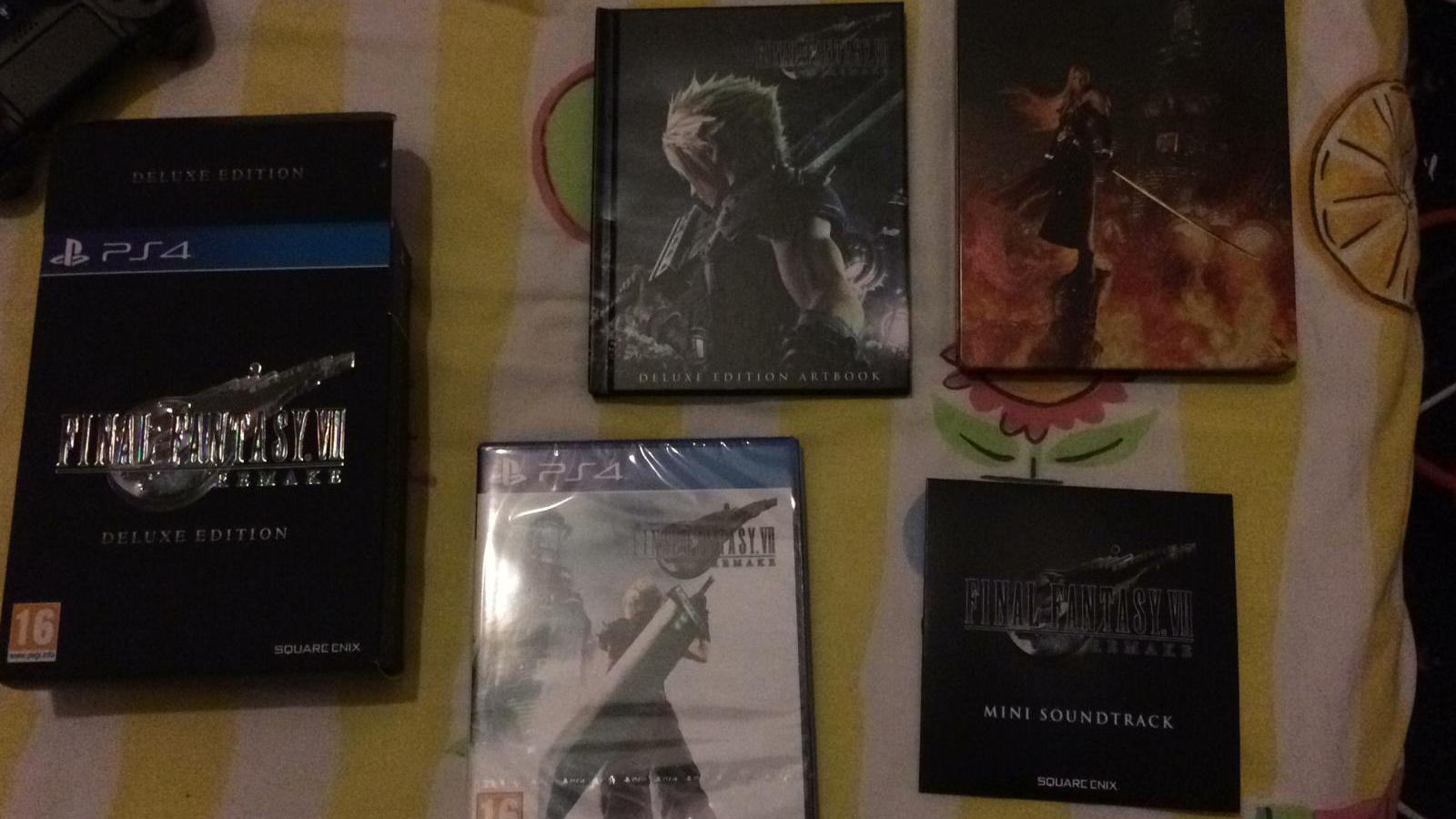 Unboxing: Final Fantasy VII Remake Deluxe Edition for PS4 