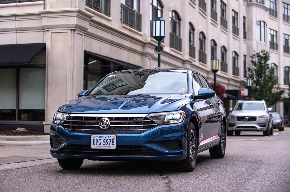 PenskeDash's tweet photo. Our rental rates are all-inclusive, covering fuel, parking, and insurance. Penske Dash members are supported with 24/7 access to a U.S.-based call center and a local fleet operations team. Check out our website for more information: https://t.co/3vGFan7bsh https://t.co/m8nEidoeDn
