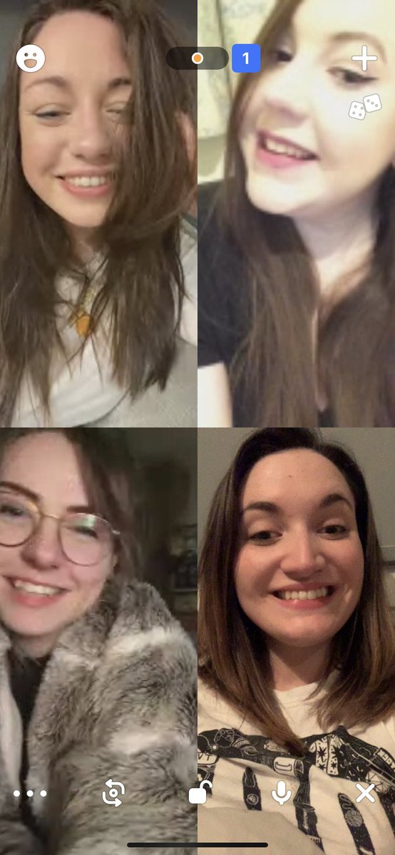 Shauna_Madden's tweet photo. Friday night Houseparty with my favourites ❤️ @Faye_Myring https://t.co/qYU8ncdUkI