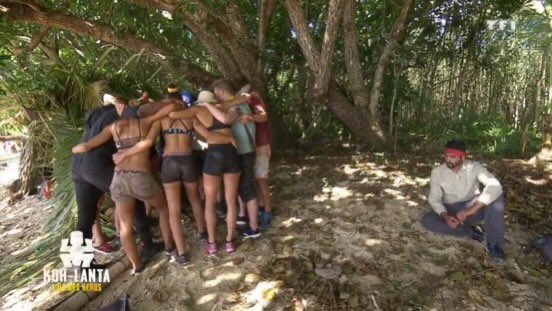 herekhad's tweet image. « Tu peux partir stp on doit parler mais t’inquiète c’est pas sur toi » #KohLanta