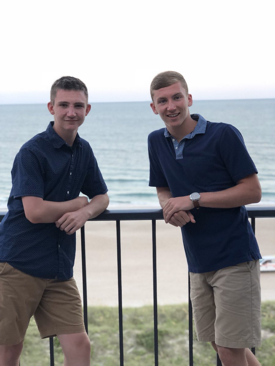 NPlatfoot's tweet photo. Happy birthday my man @TaylorAusten5!! Love you brotha, love it up❤️ https://t.co/QXnhOZwTj4
