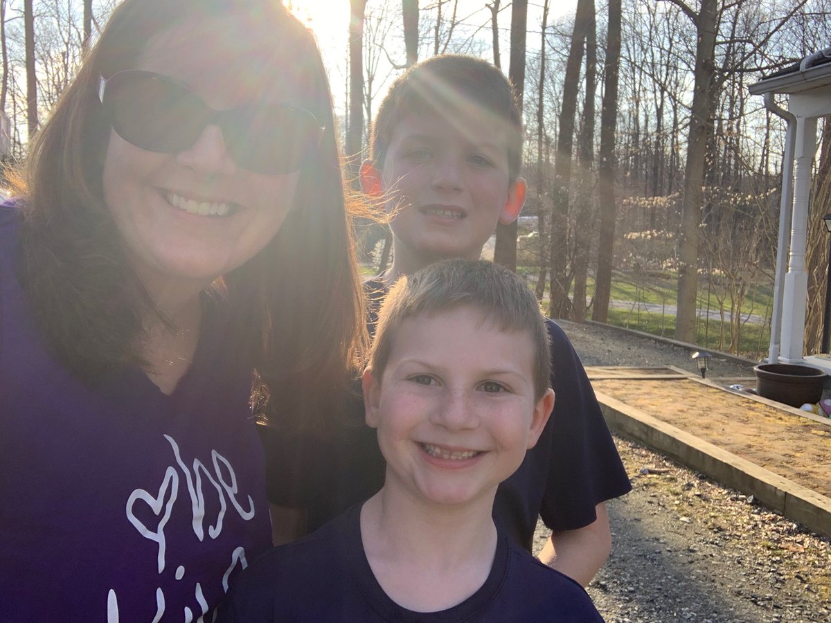 HeatherRadebau2's tweet photo. Friday spirit day- sporting my favorite color purple with a special message to please be kind ❤️.  Boys are wearing their favorite lacrosse shirts! @jenyrohr @heather_lundy @VillaCrestaElem https://t.co/Wf0am48PXw