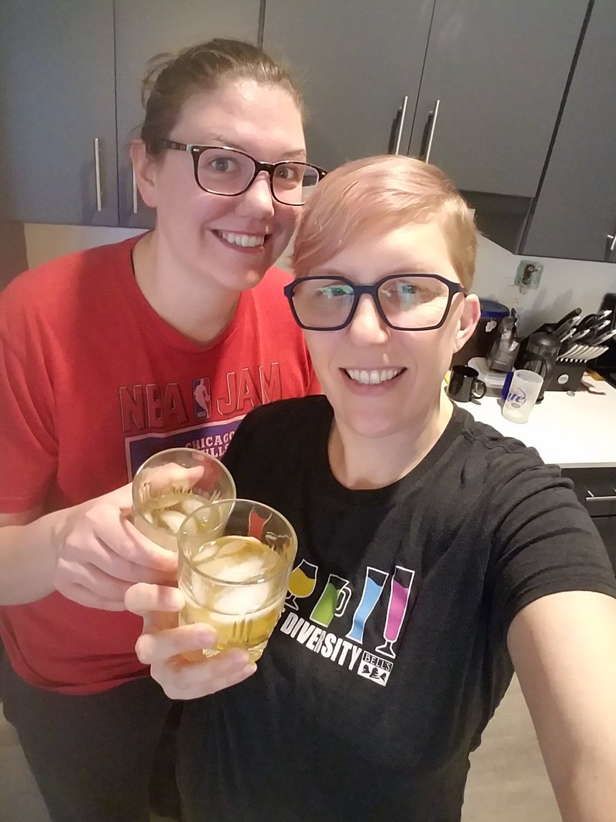 Miss Chopstix tweet media