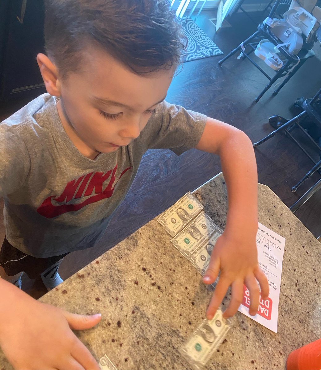 Daniel1Teach's tweet photo. This week the Daniel Diner opened for breakfast and lunch!!

It’s turned something simple into something both boys get excited for [me too]!!

We work on choices, adding, counting money, his address, writing his name and restaurant manners!!

🧇🍳🥪🍕

#TryingtoKeepitFun https://t.co/KKTRb4Bobg