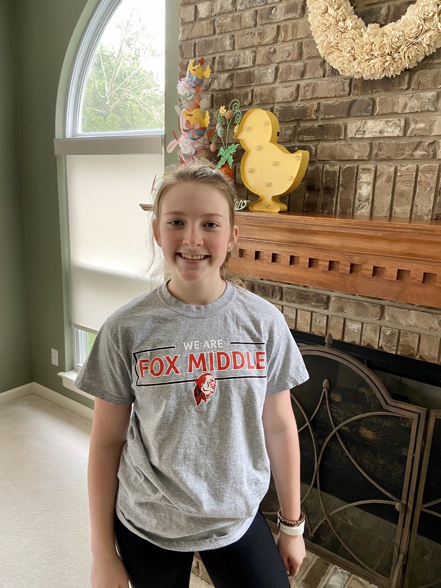 SchwalbeHeather's tweet photo. Great way to end the week with FMS spirit wear! ❤️🖤@FoxMiddleSchool #FMSstrong https://t.co/xLF7TF3sl7