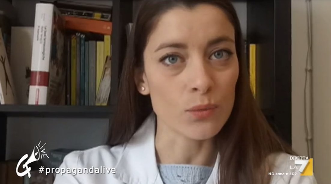 welikeduel's tweet photo. "Lavorare sì, perché il farmaco è un bene di prima necessità, ma lavorare a battenti chiusi per la sicurezza di tutti. La nostra paga base oraria è di circa 10 euro lordi, aspettiamo il nuovo contratto nazionale da 7 anni" (Alessandra, farmacista di Roma)

#propagandalive https://t.co/Pcsz2bfO51