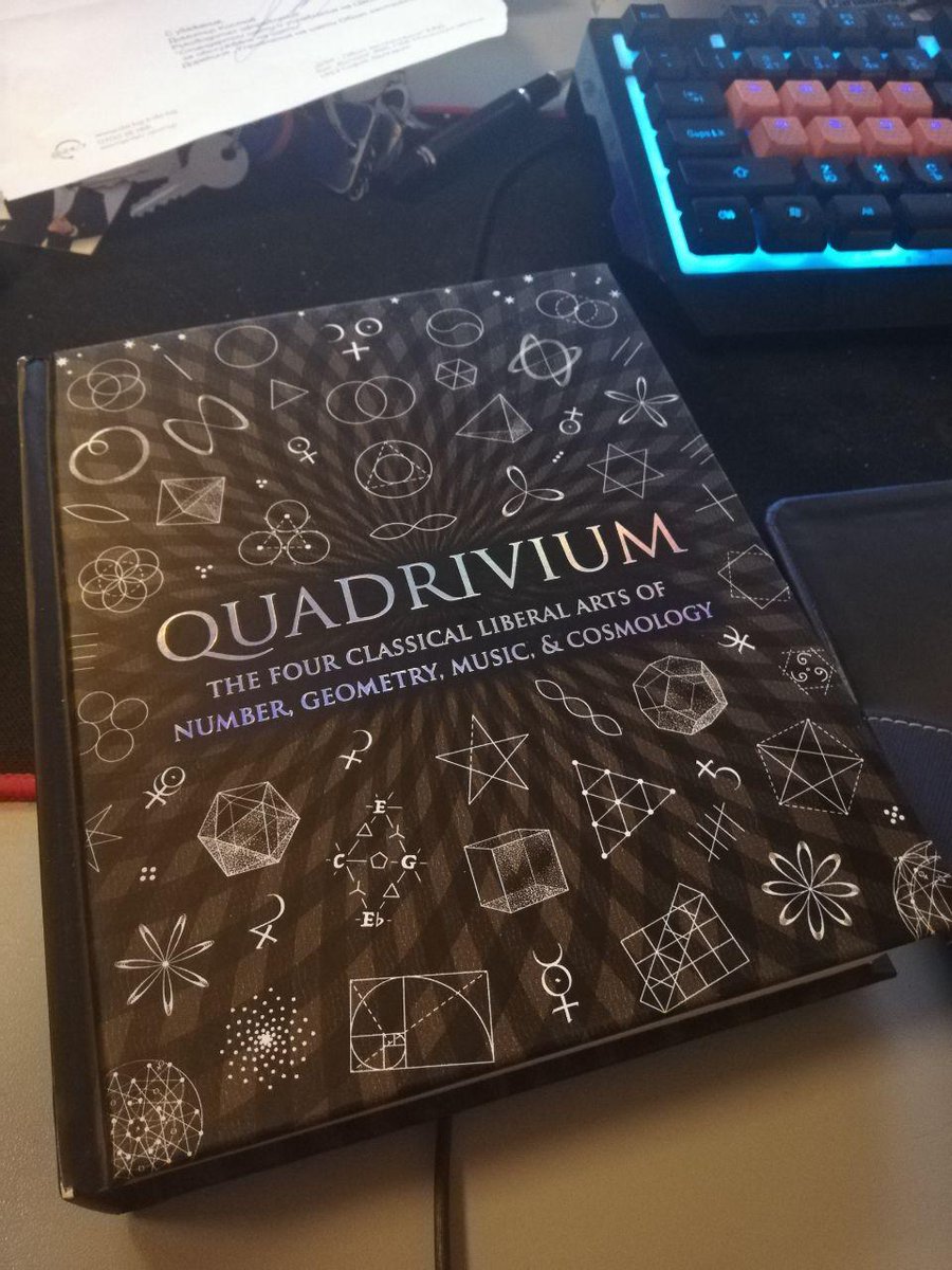 AlphaTradeZone's tweet image. Just got my hands to #QUADRIVIUM today! It's an incredible book i was recommended to read! Some of the geometry repetitive patterns are quite often to be seen in #crypto #TA as well! &amp;lt;3