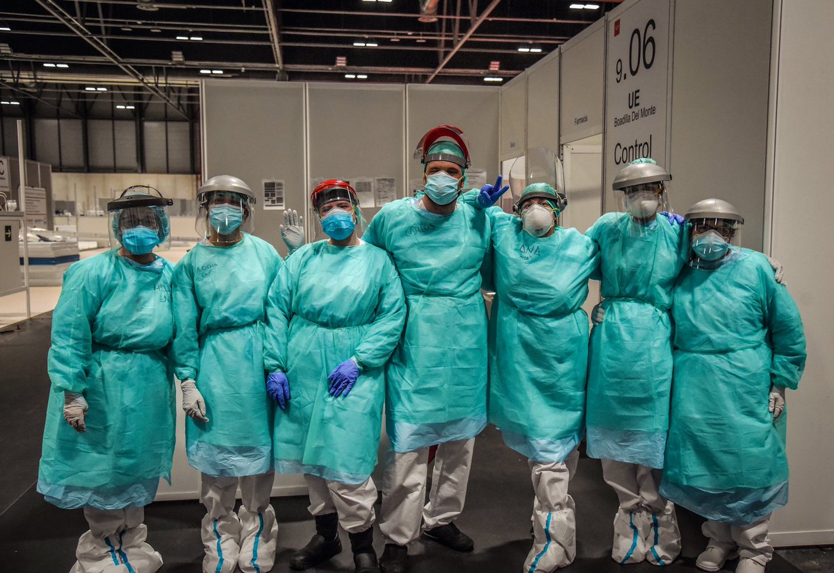 Madrid, y su gente, nos han dado todo durante 42 años de carreras. Hoy hemos donado 15.000 botellas de agua para el Hospital de IFEMA. Es la manera que hemos encontrado de ayudar a nuestra gente. Vosotros, corredores, también podéis ayudar #QuedateEnCasa 🙏🏻
GRACIAS HÉROES 👏🏻