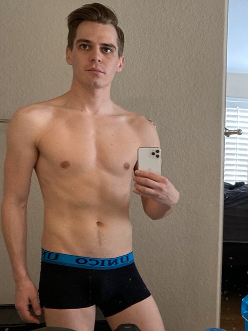 135lbs 🍯 https://t.co/wraFkucKjc<a href="/tag/london"class="tags"><span>#london</span></a>