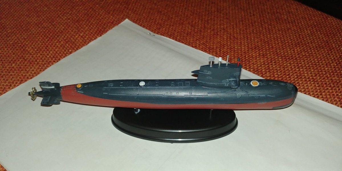 rossipaolored's tweet photo. Finito. Pensavo di fare peggio. In realtà mi pice il risultato anche come secondo esperimento con l aerografo.#submarine #broncomodels #type39g #modellismo https://t.co/rOUqTr9Nwb